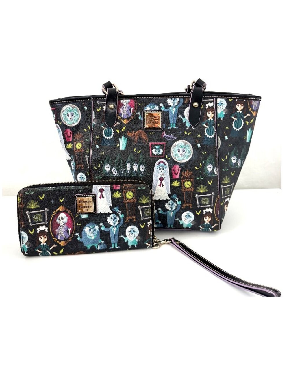 👻 Disney Dooney & Bourke Haunted Mansion "Portraits" Tote & Wristlet Wallet